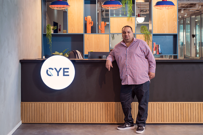 40 under 40: CEO of CYE Reuven Aronashvili